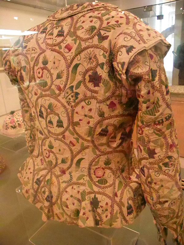 Chaqueta bordada del siglo XVII